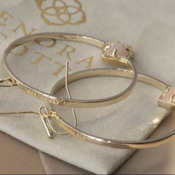 Kendra Scott Elberta Pink Quartz Hoop Earrings - Picture 2 of 4